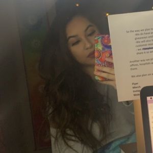 Meet your Posher, Kimberly